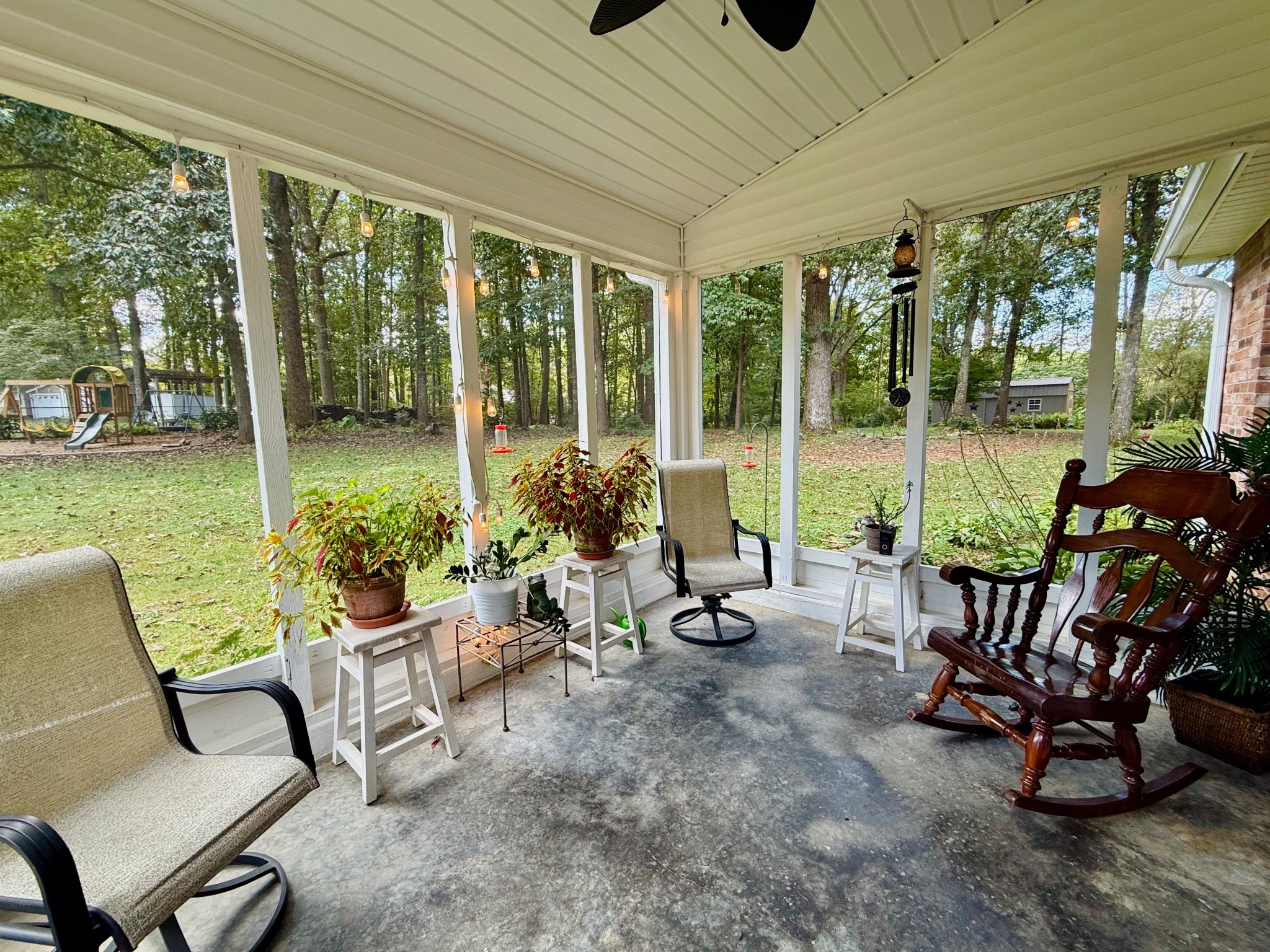 320 Spring Valley Drive Cottontown TN 37048