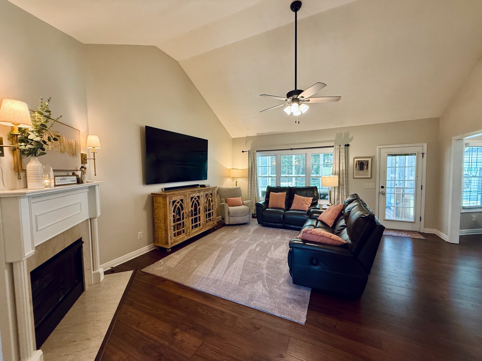 320 Spring Valley Drive Cottontown TN 37048