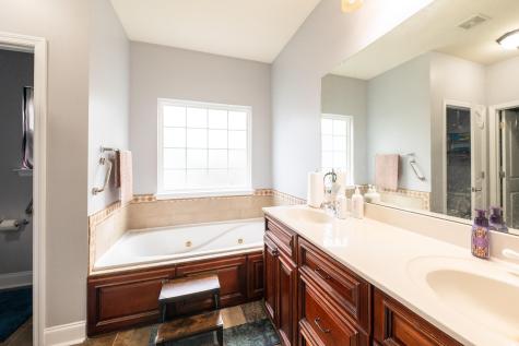 2341 Lake Mist Drive Chattanooga TN 37421