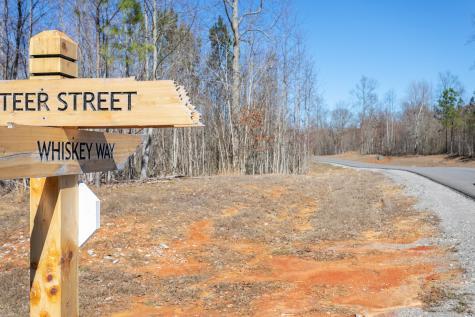 325 Whiskey Way Jasper TN 37347