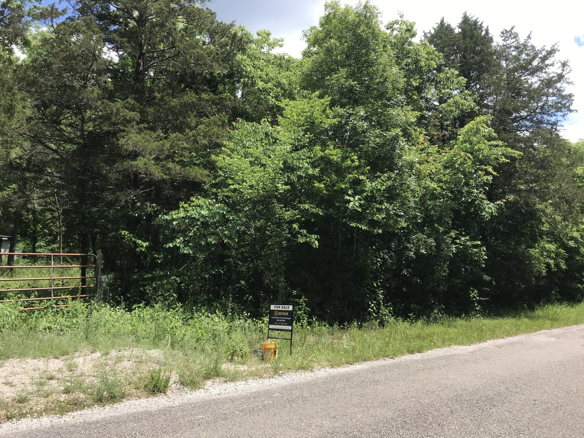 1989 Luther Sharp Road Columbia TN 38401