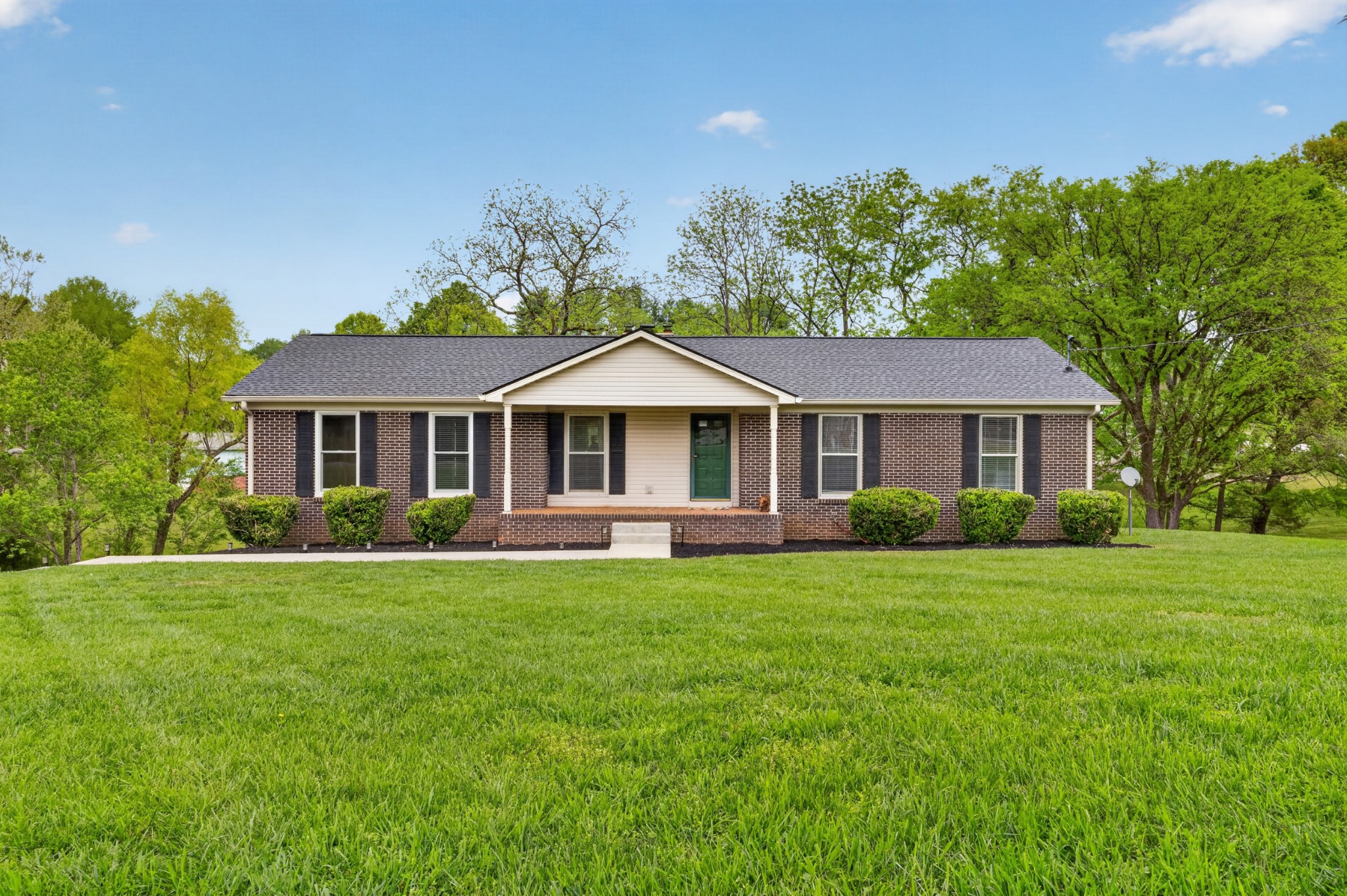 1264 Imperial Drive Columbia TN 38401