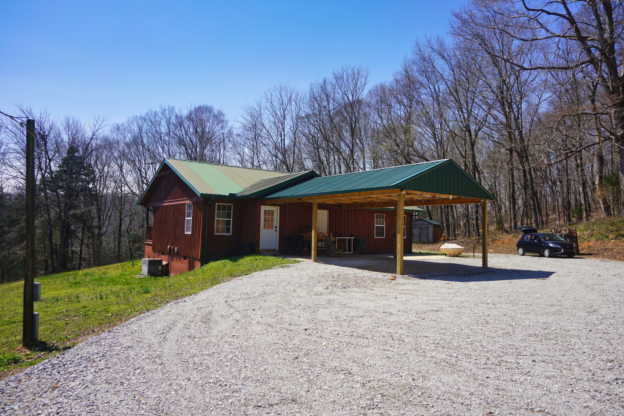 2300 Bear Creek Road Vanleer TN 37181