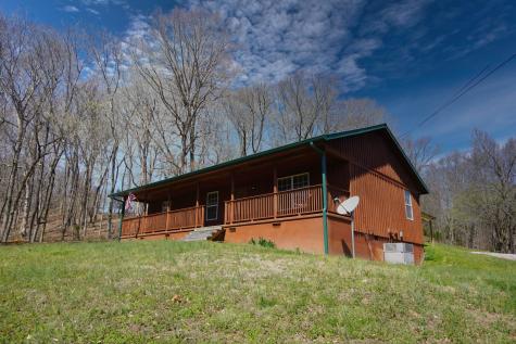 2300 Bear Creek Road Vanleer TN 37181
