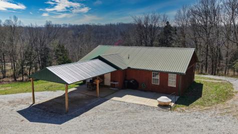 2300 Bear Creek Road Vanleer TN 37181