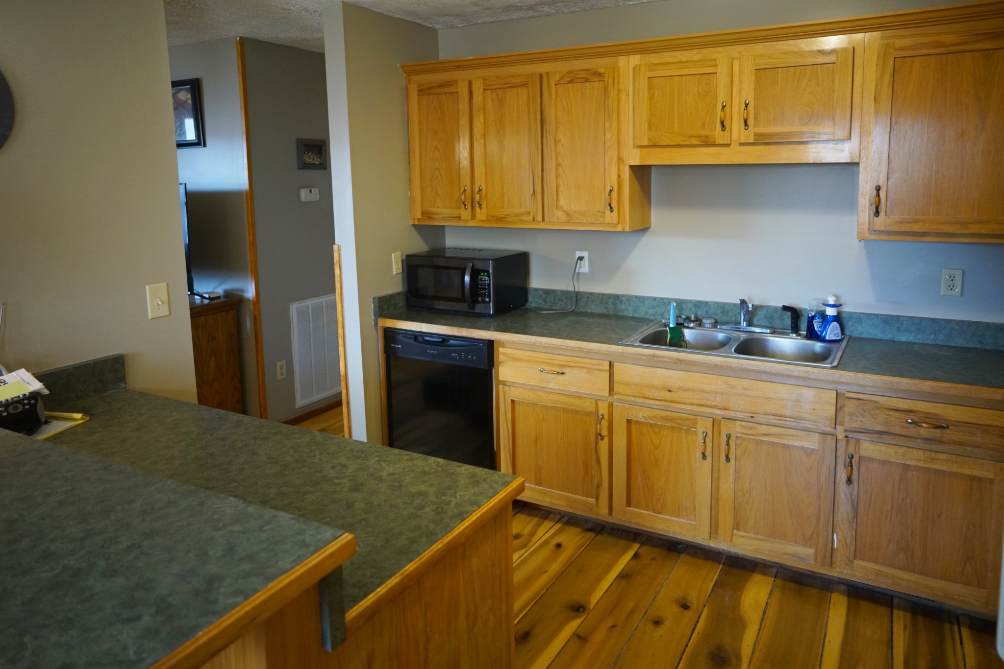 2300 Bear Creek Road Vanleer TN 37181