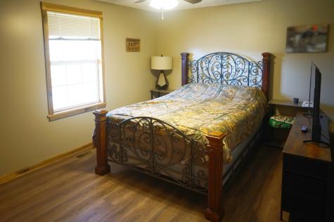 2300 Bear Creek Road Vanleer TN 37181