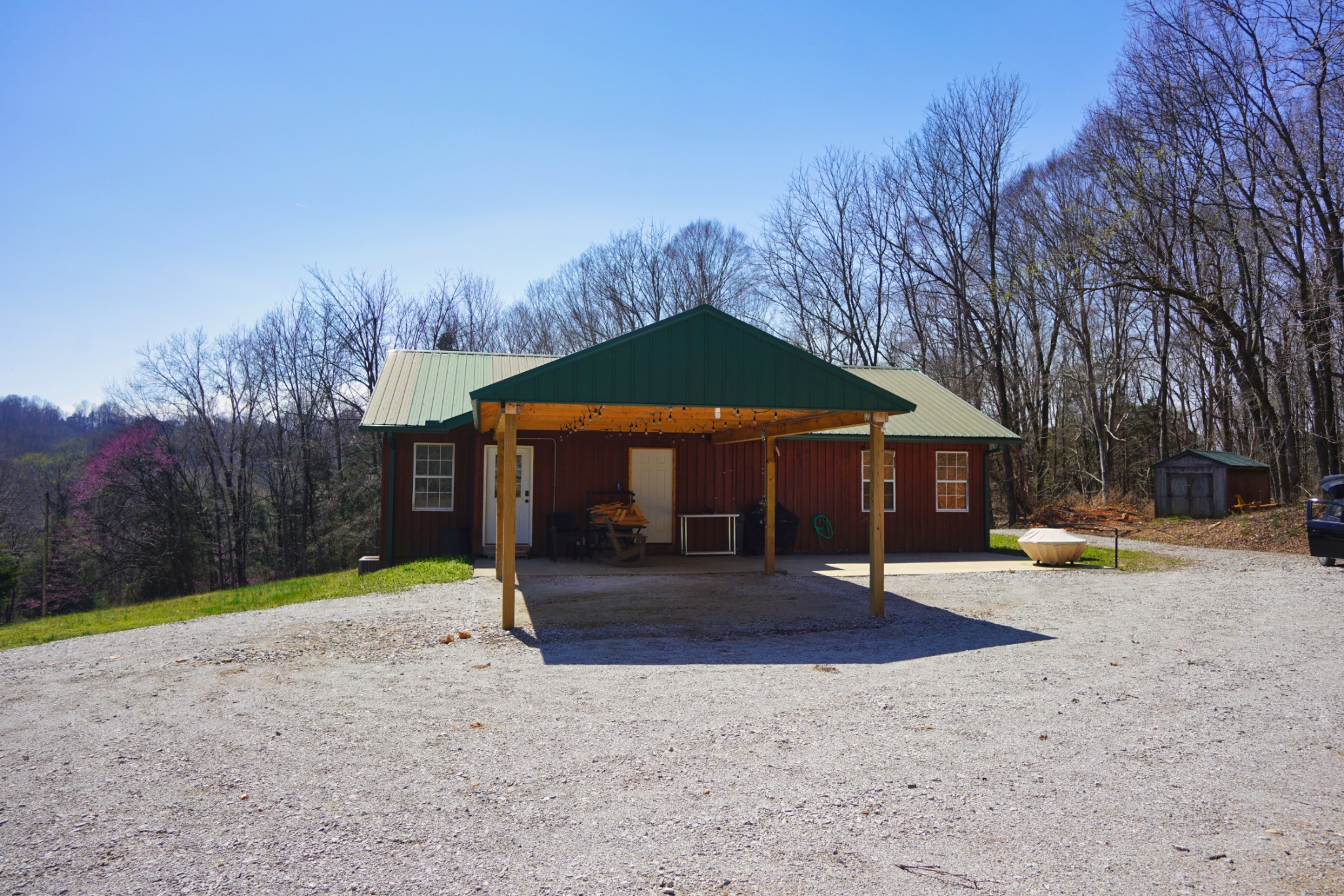 2300 Bear Creek Road Vanleer TN 37181