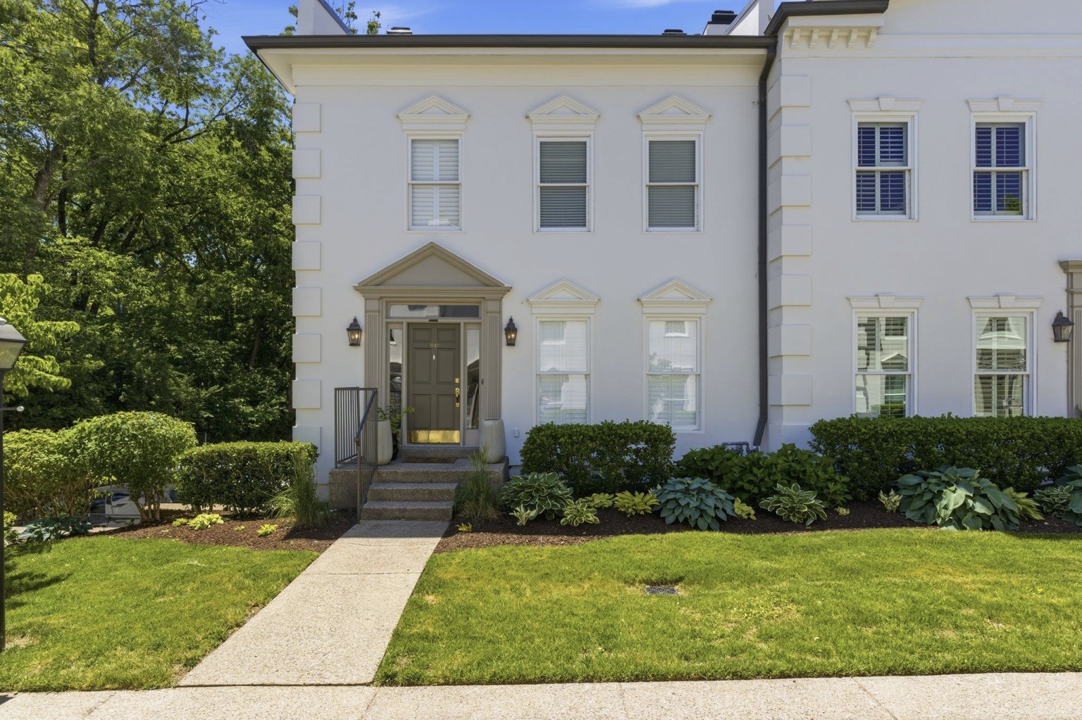 3045 Woodlawn Drive Nashville TN 37215