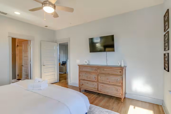 1204 N 8th Street Nashville TN 37207