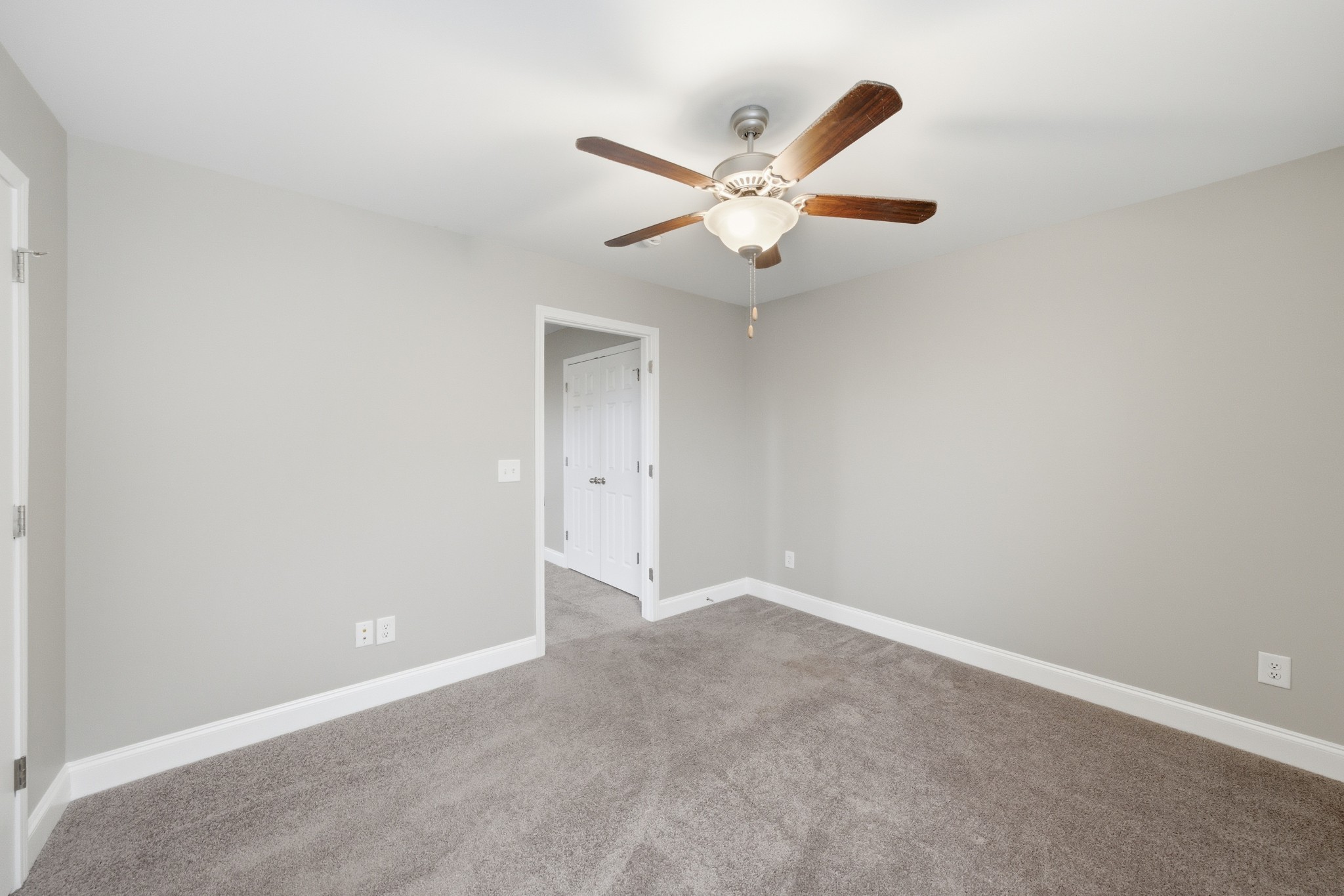 1319 Coates Lane Gallatin TN 37066