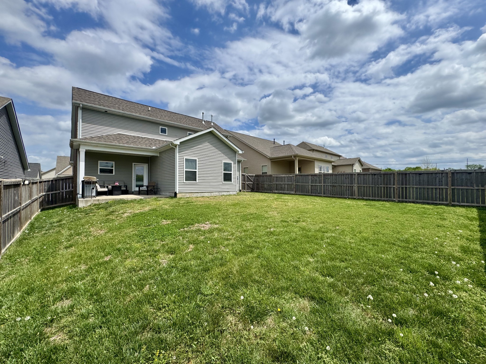1319 Coates Lane Gallatin TN 37066