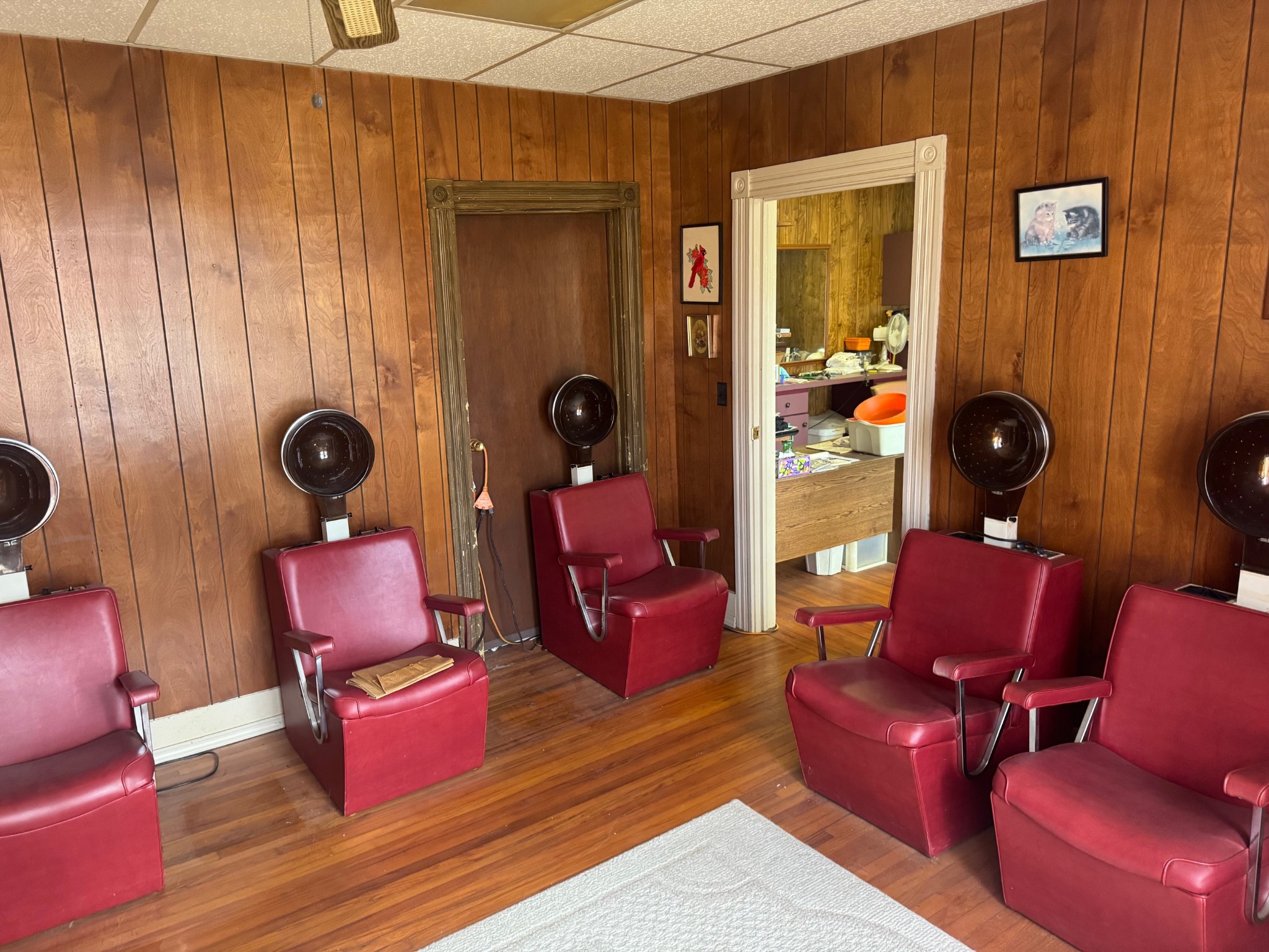 223 N Main Street Dickson TN 37055