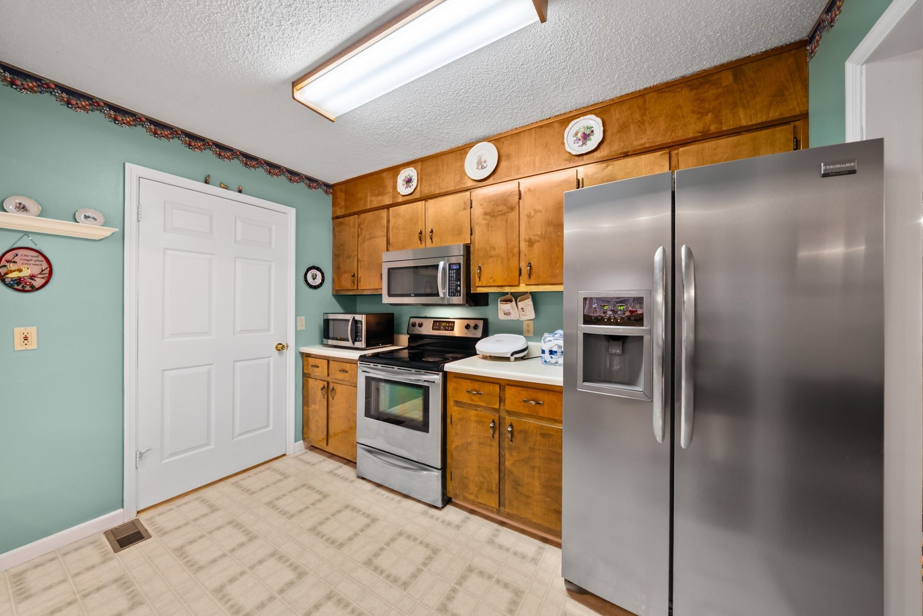 6203 Highway 127, S Crossville TN 38572