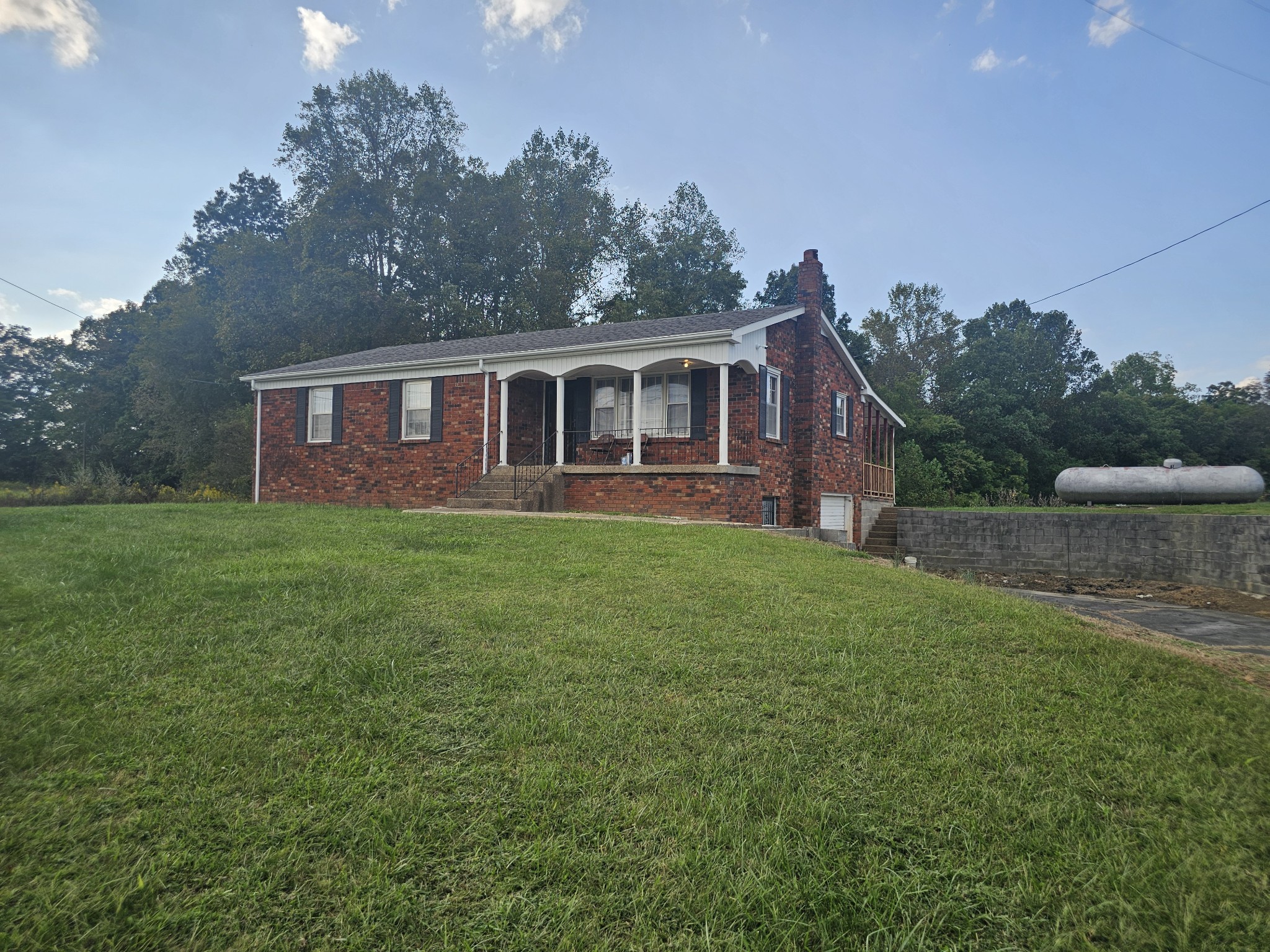 1077 Rock Avenue Palmer TN 37365