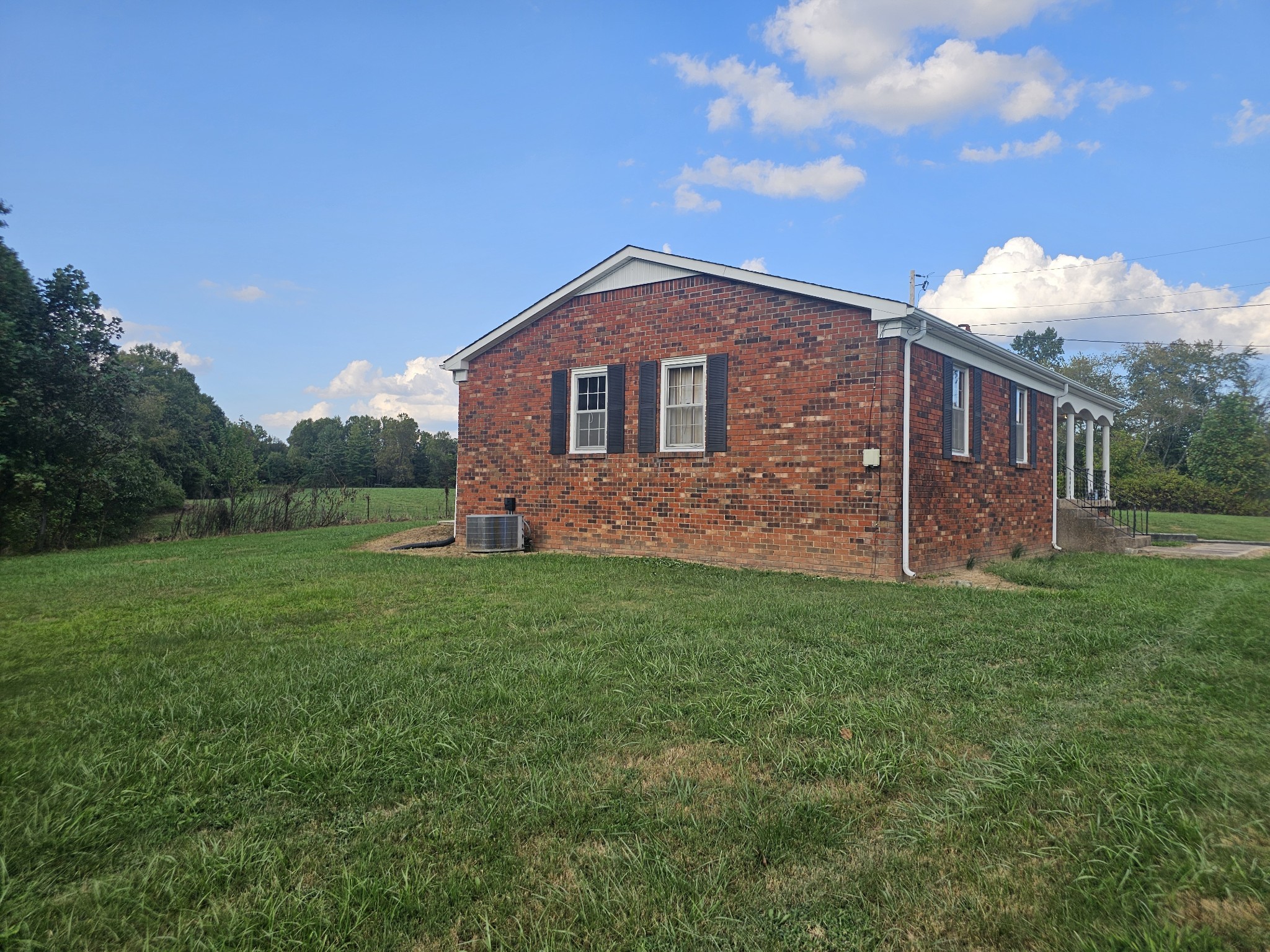 1077 Rock Avenue Palmer TN 37365