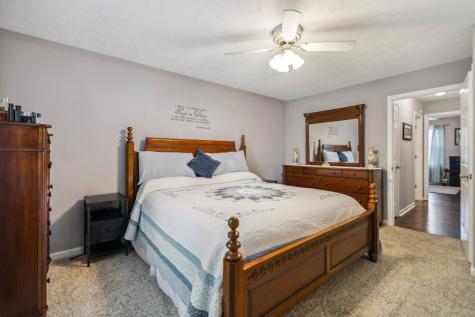 2047 Dogwood Lane Greenbrier TN 37073