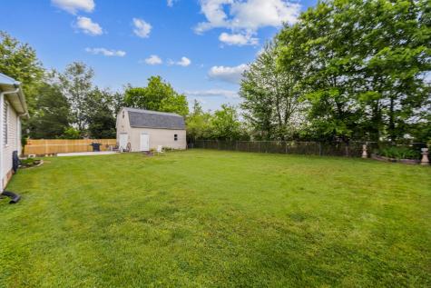 2047 Dogwood Lane Greenbrier TN 37073