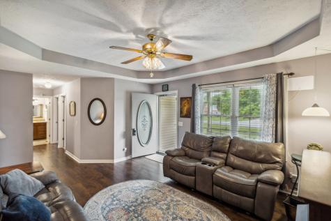 2047 Dogwood Lane Greenbrier TN 37073