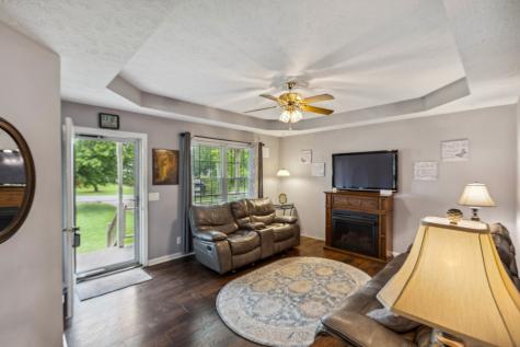 2047 Dogwood Lane Greenbrier TN 37073