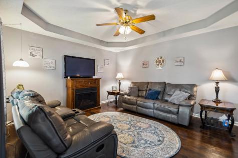 2047 Dogwood Lane Greenbrier TN 37073