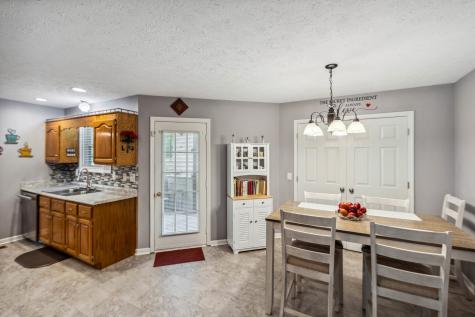 2047 Dogwood Lane Greenbrier TN 37073