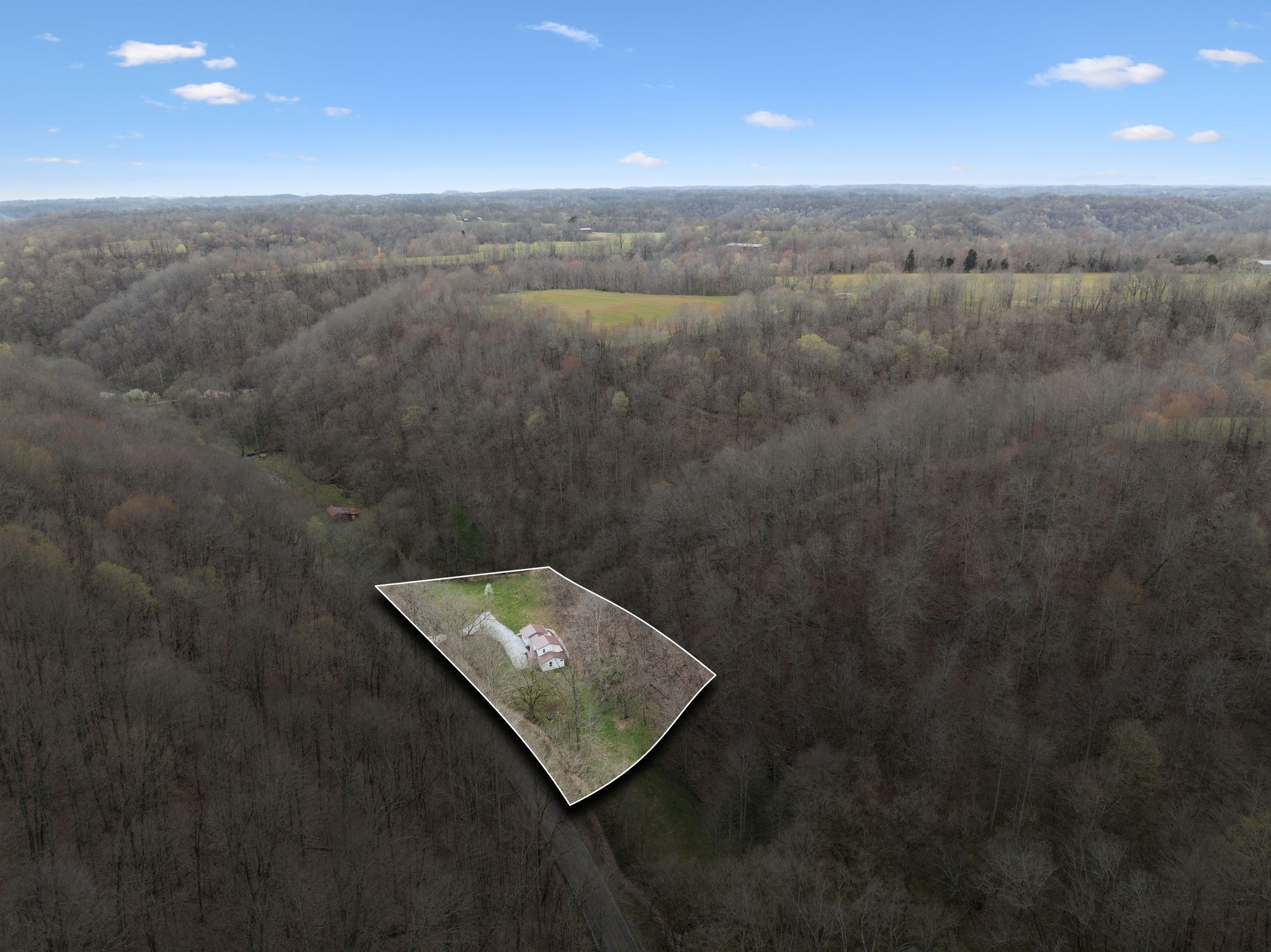 1069 Pleasant Shade Highway Pleasant Shade TN 37145