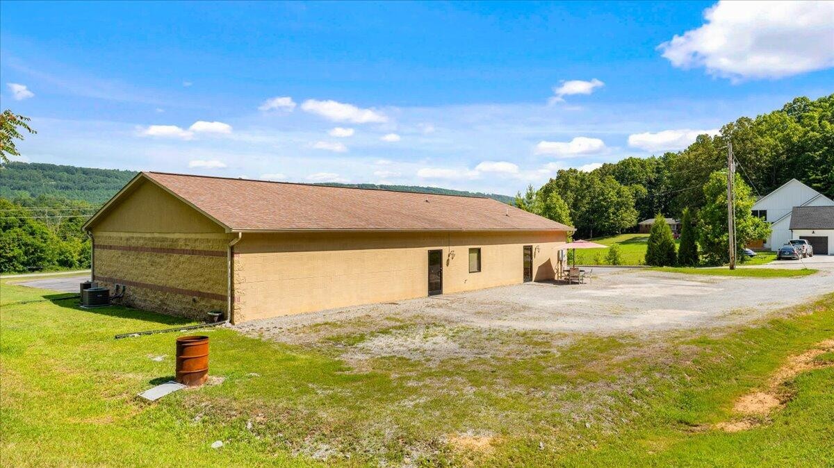 25902 Rhea County Highway Spring City TN 37381