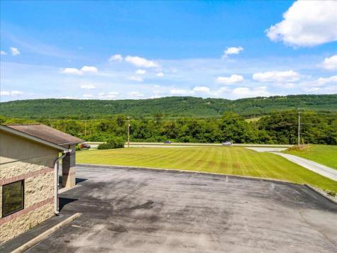 25902 Rhea County Highway Spring City TN 37381