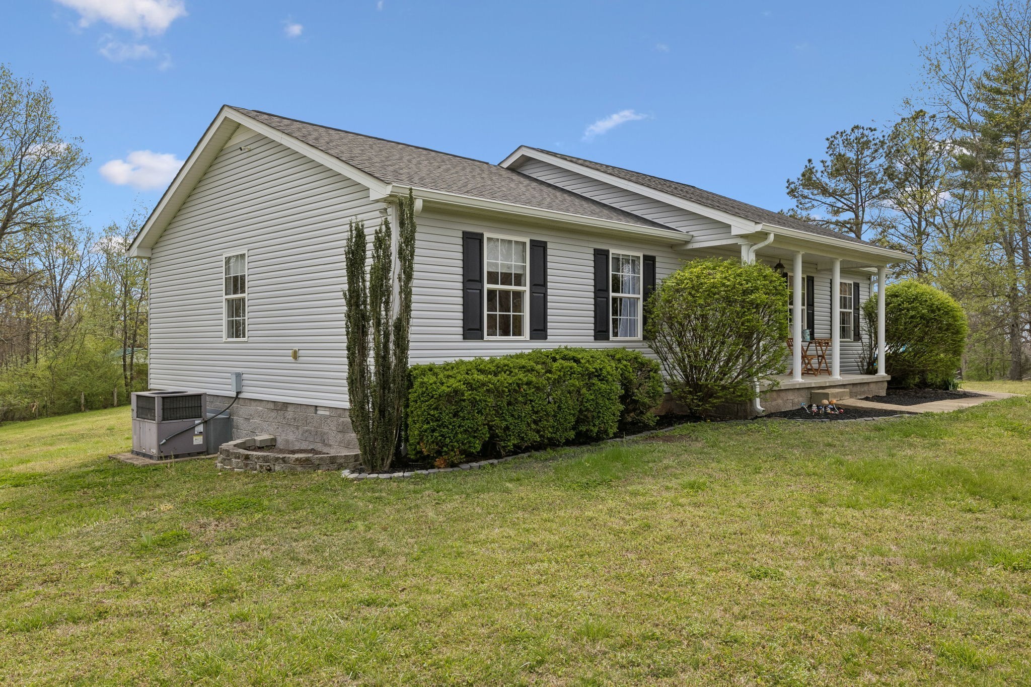 6020 Highway 230 Lyles TN 37098