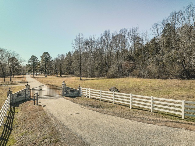 90 Arrowhead Circle Parsons TN 38363