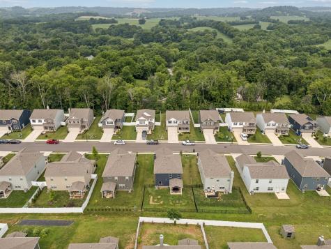 3276 Holiday Lane Columbia TN 38401
