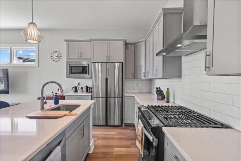 697 Burnside Place Chattanooga TN 37408