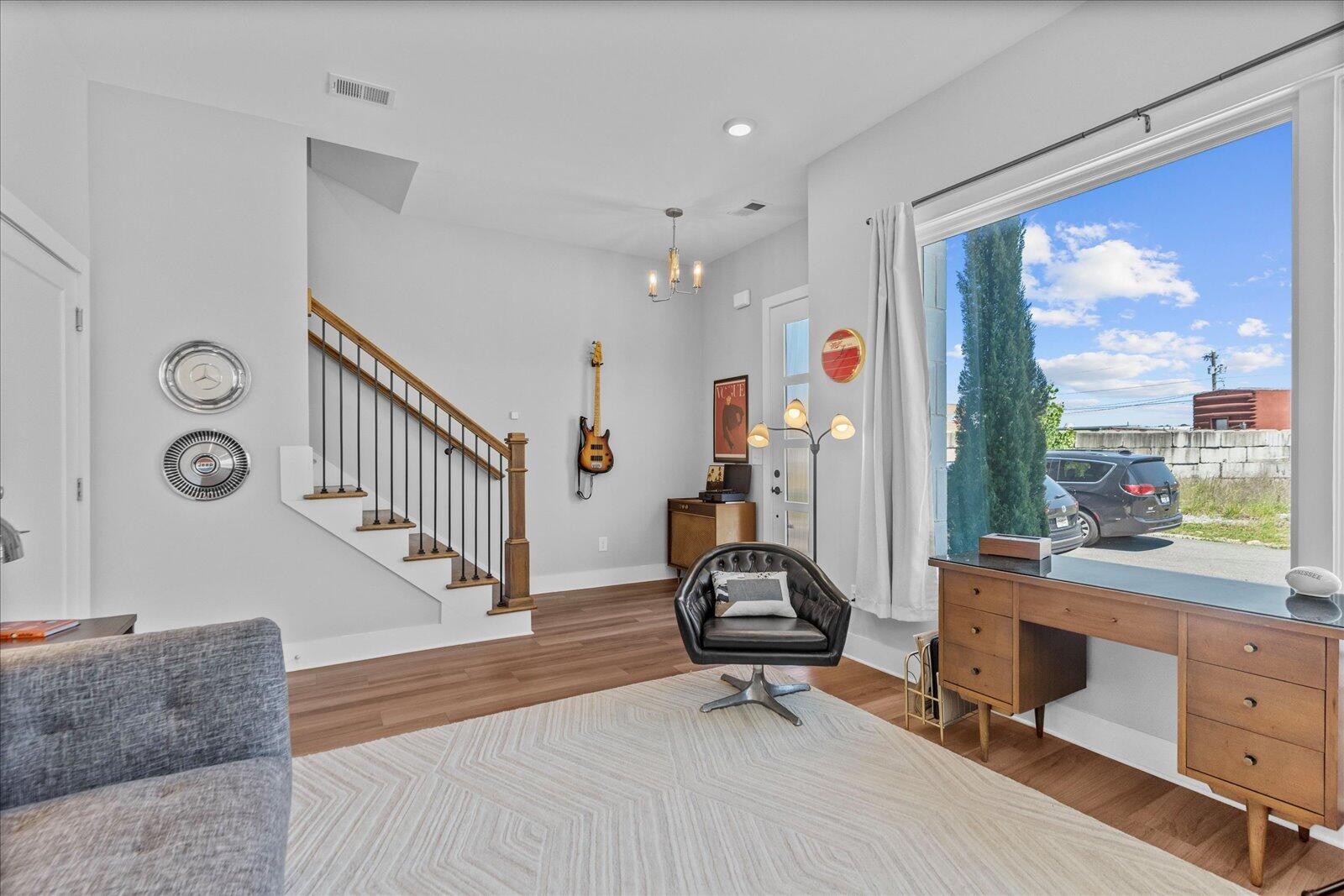 697 Burnside Place Chattanooga TN 37408