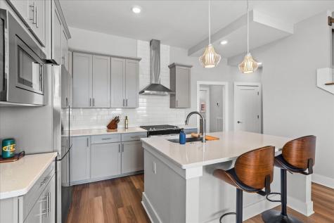697 Burnside Place Chattanooga TN 37408