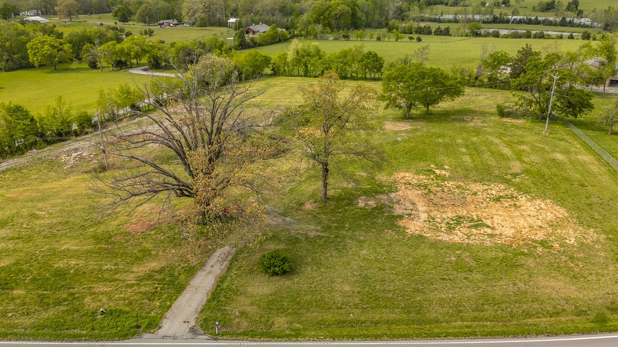 4444 Highway 76 Cottontown TN 37048