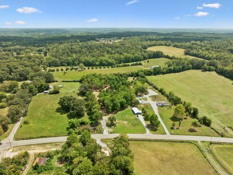 2611 Highway 48 S Dickson TN 37055