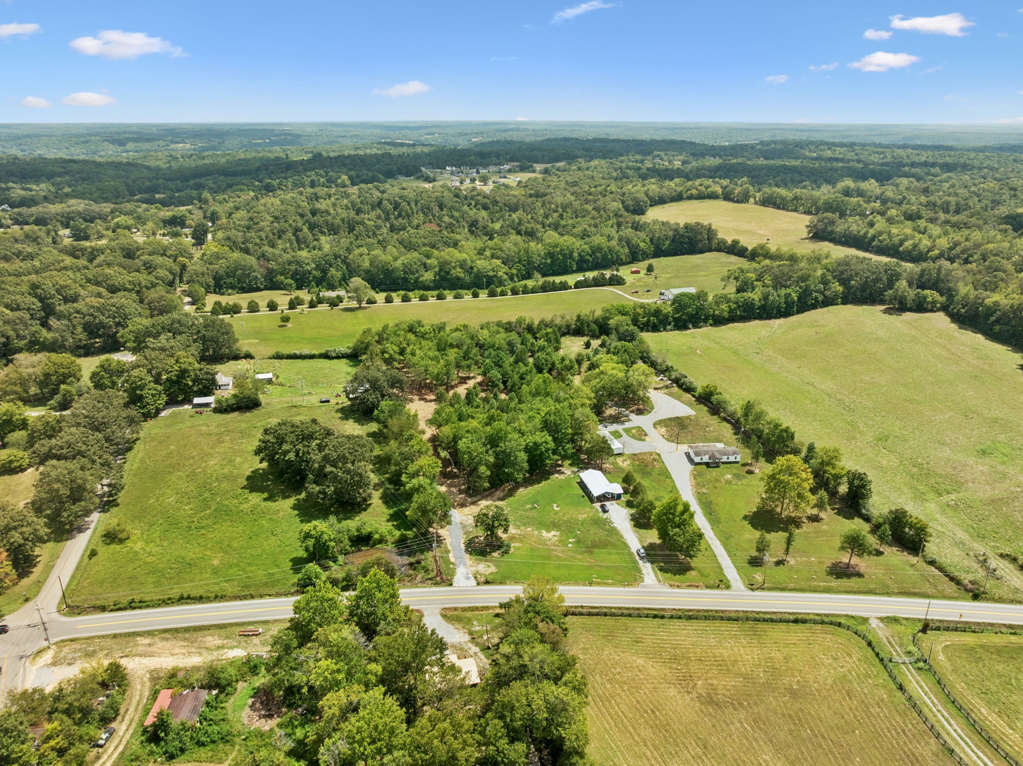 2611 Highway 48 S Dickson TN 37055