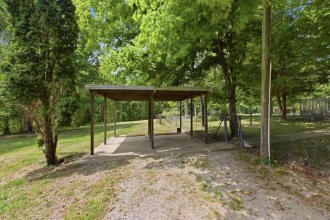 10075 Buckner Ridge Road Bon Aqua TN 37025