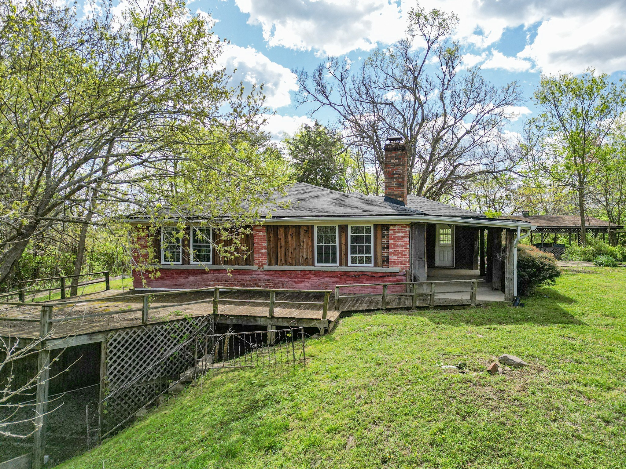 312 Sunnyside Lane Columbia TN 38401