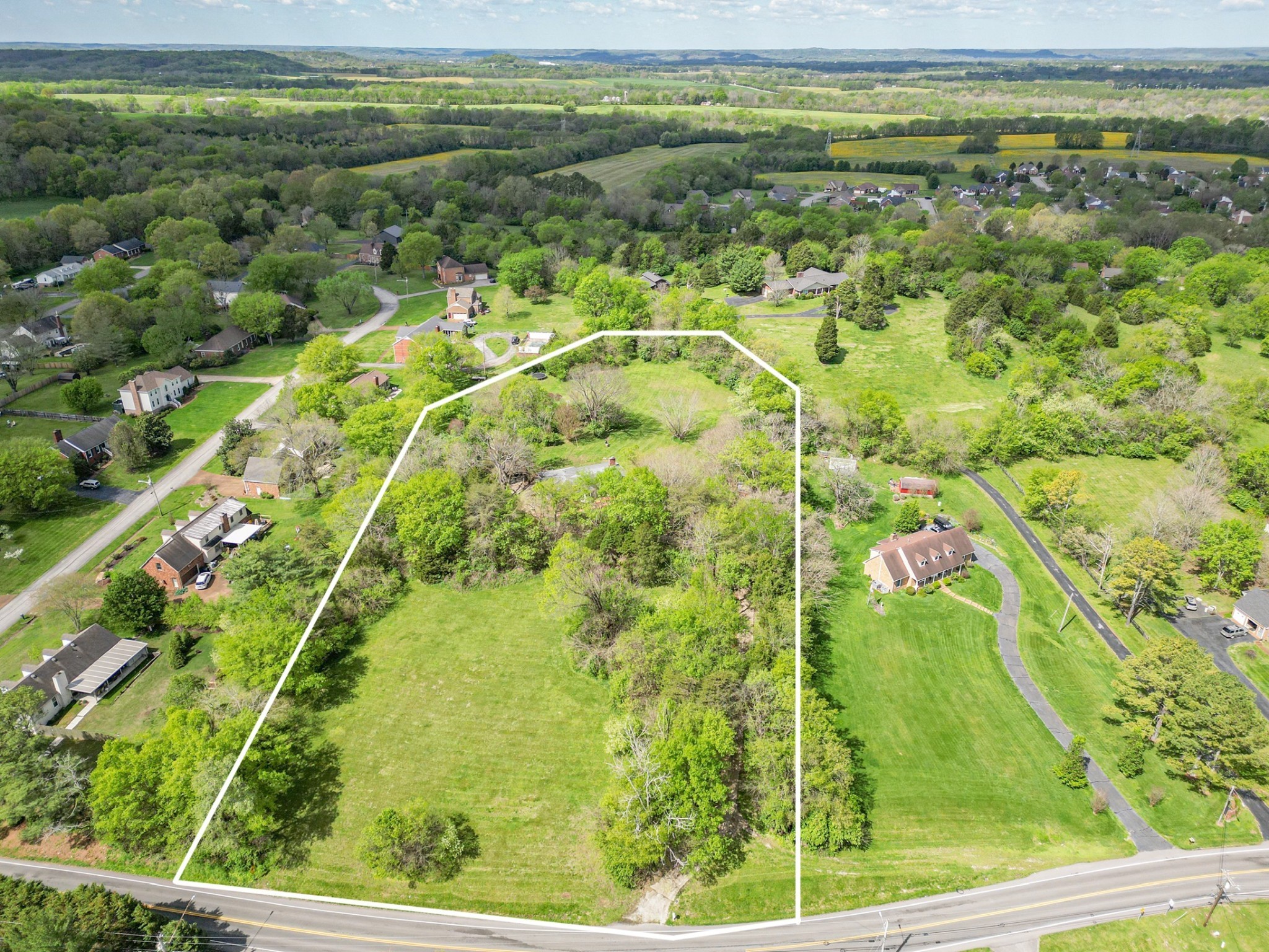 312 Sunnyside Lane Columbia TN 38401