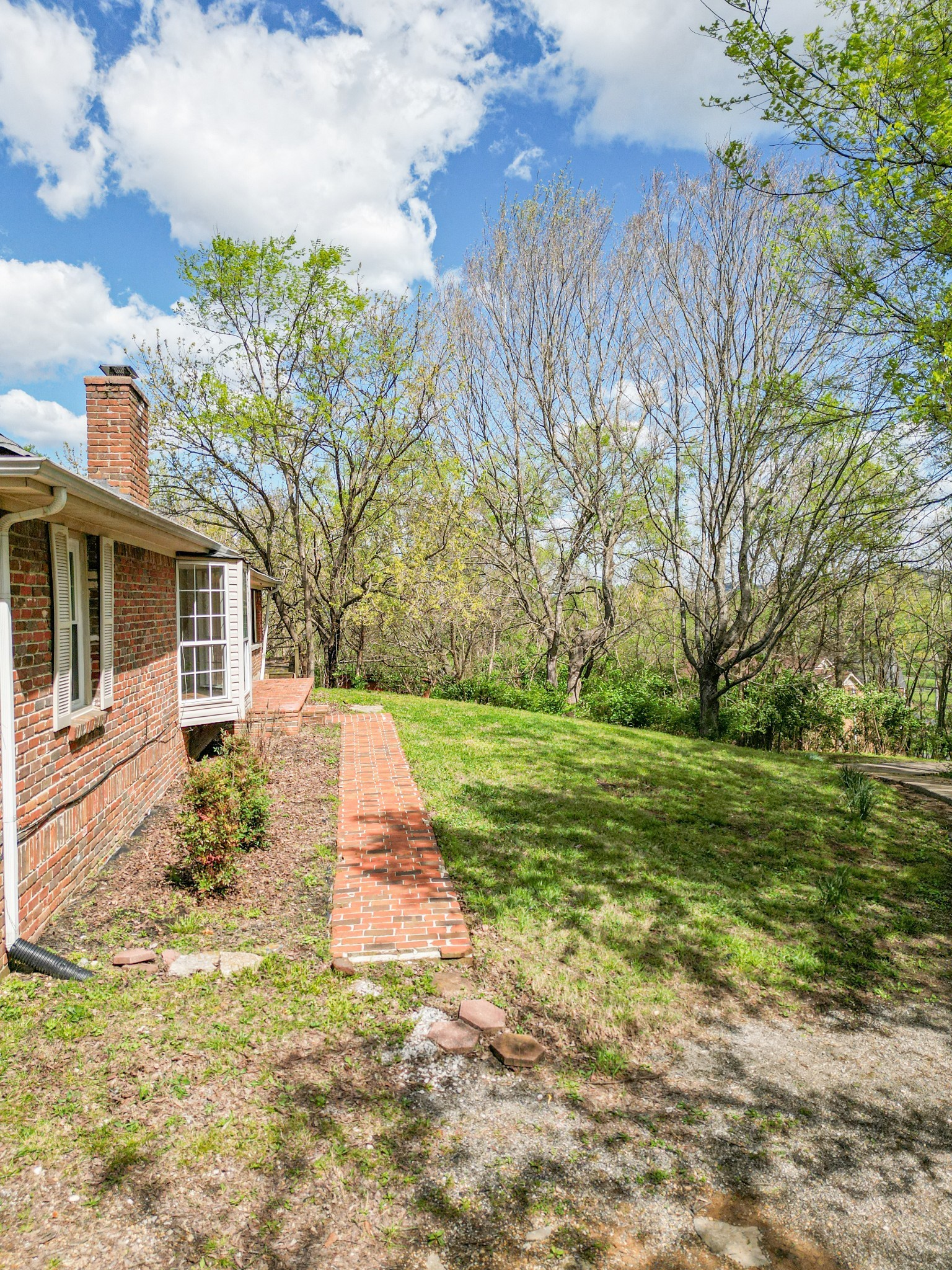312 Sunnyside Lane Columbia TN 38401