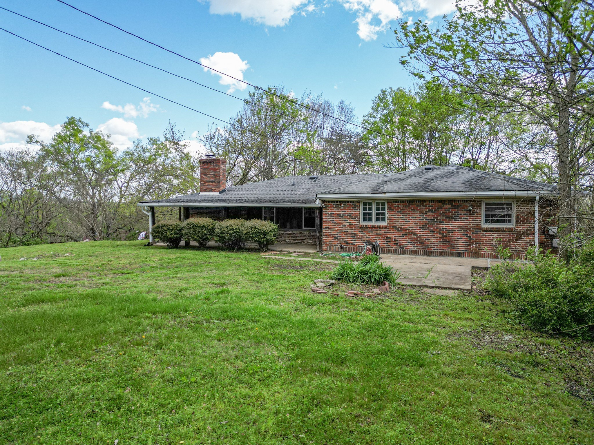 312 Sunnyside Lane Columbia TN 38401