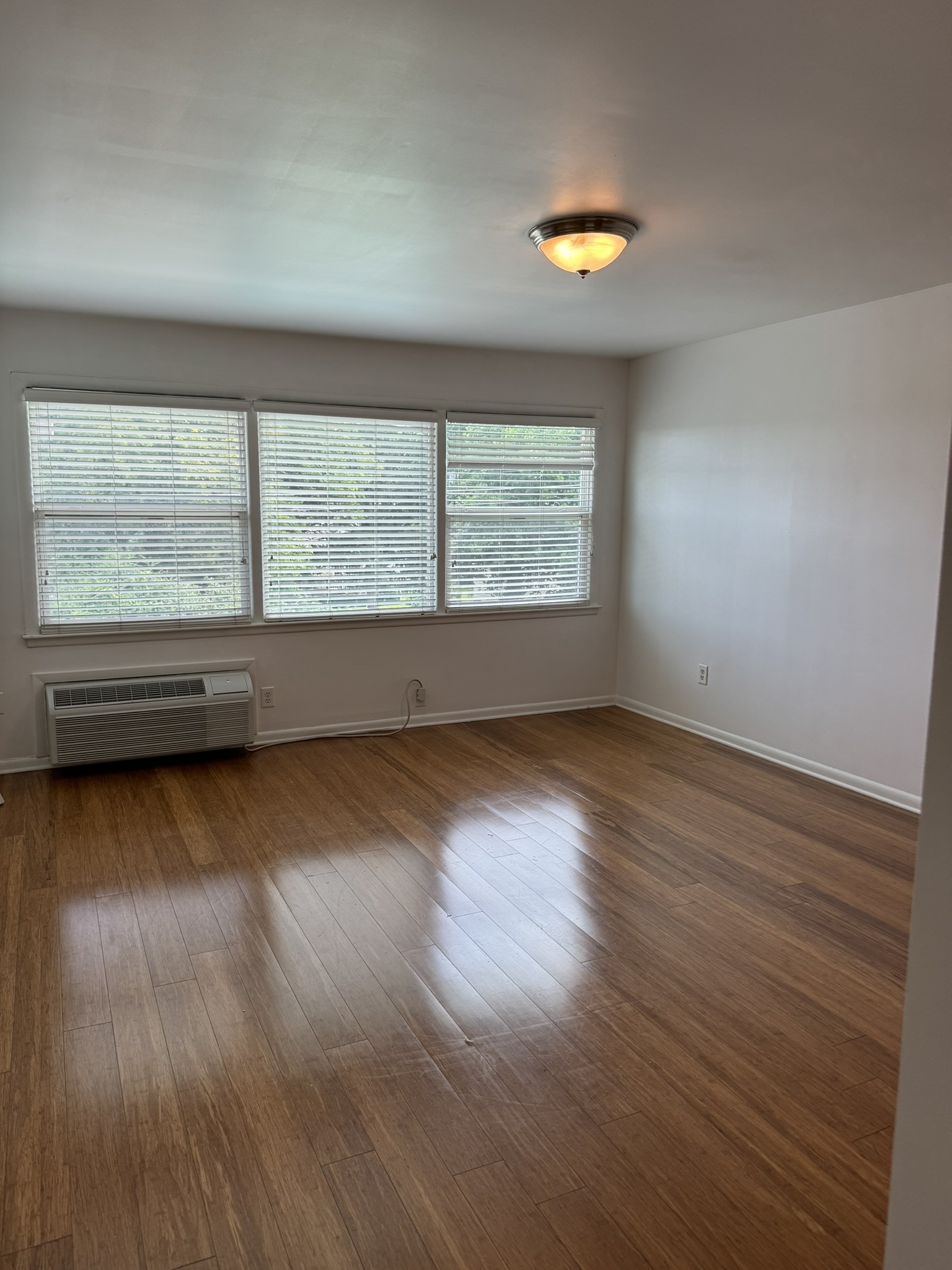 801 Inverness Avenue Nashville TN 37204