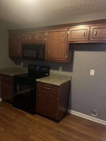 390 Paris Drive Clarksville TN 37042