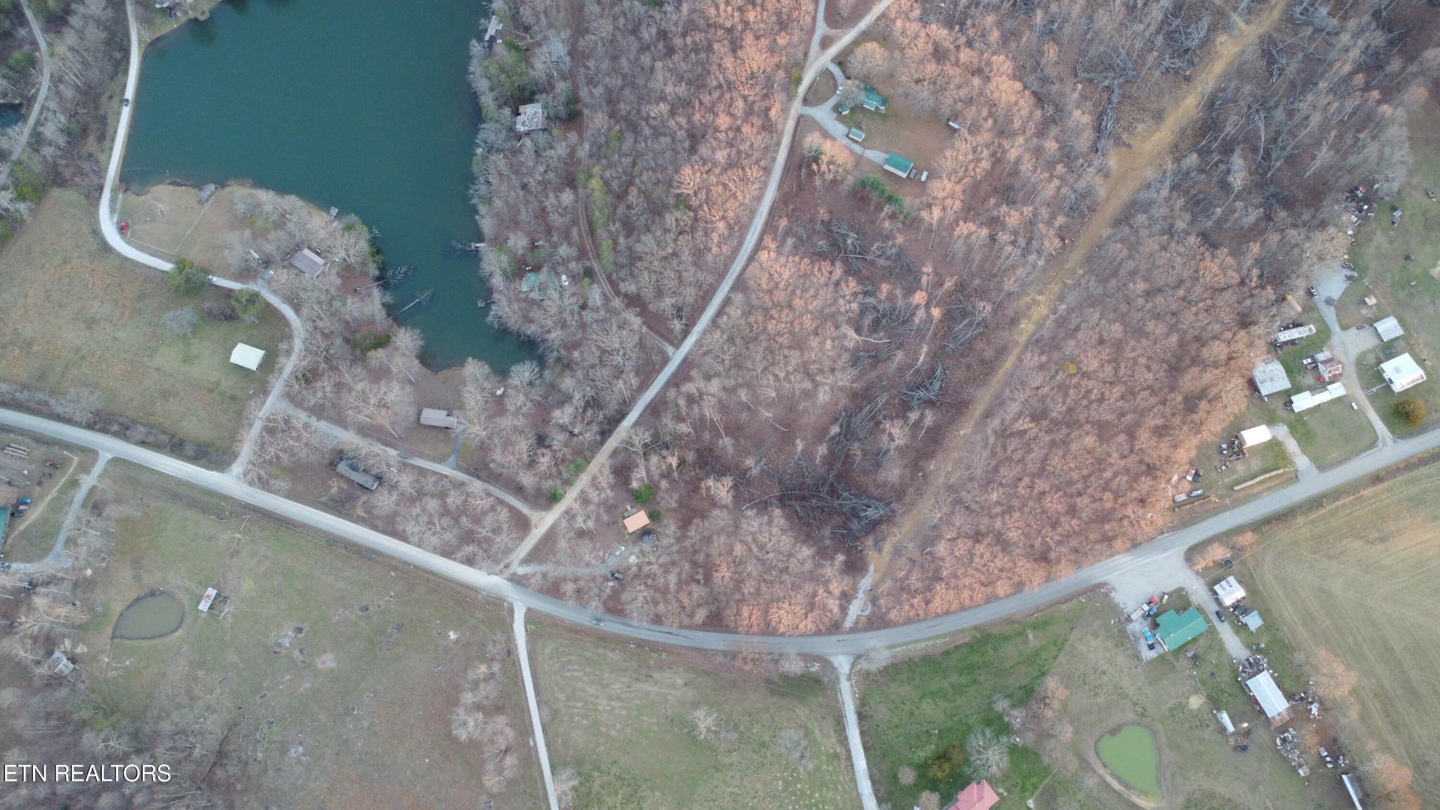 19 Diane Circle Crossville TN 38572