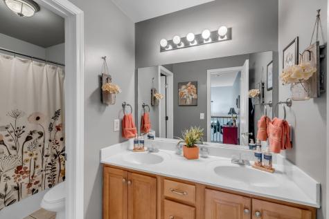2988 Barnstable Court Murfreesboro TN 37127
