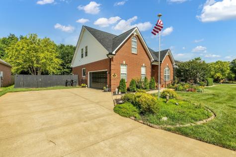 2988 Barnstable Court Murfreesboro TN 37127