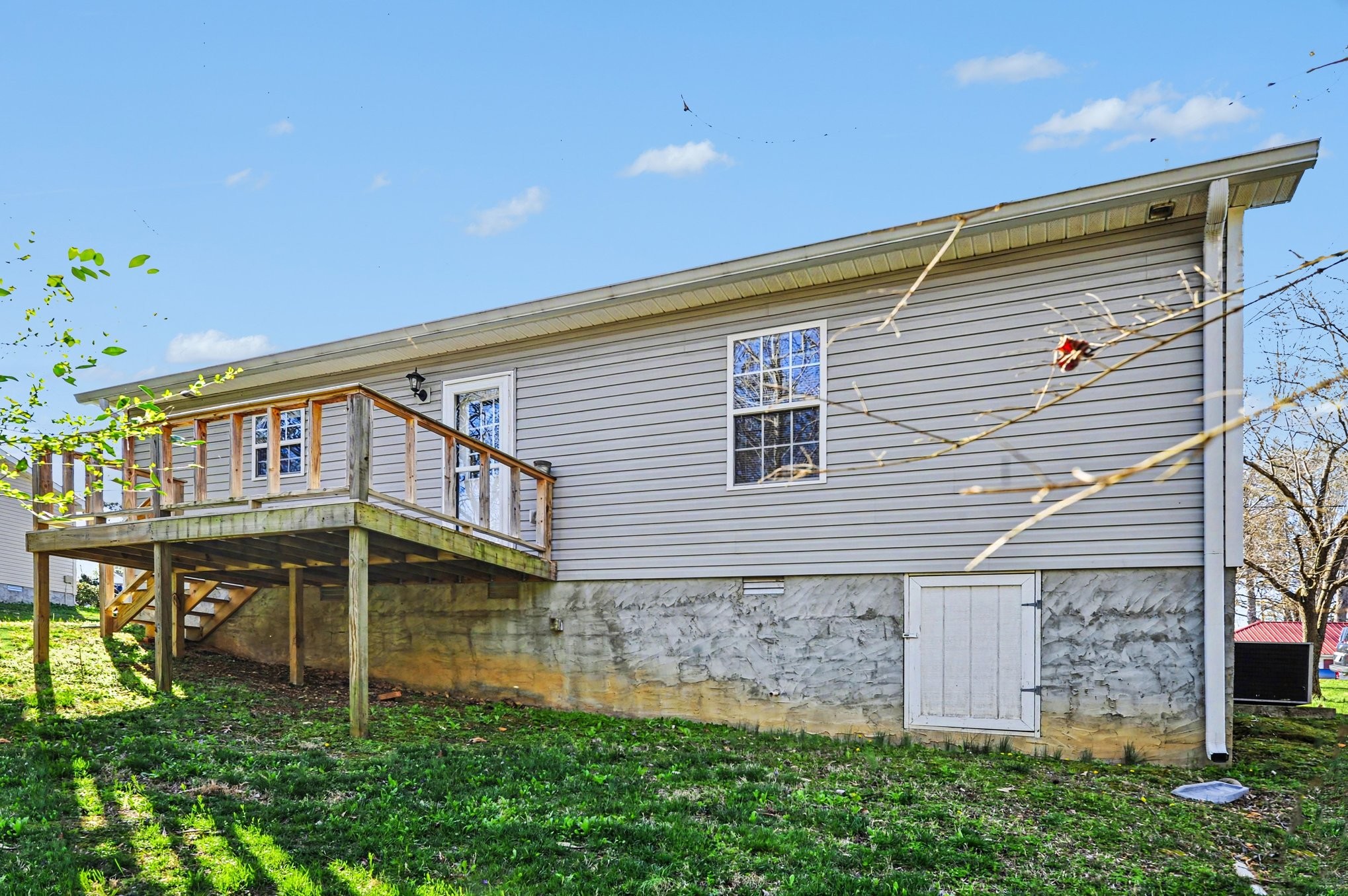 137 N Poole Street Ashland City TN 37015