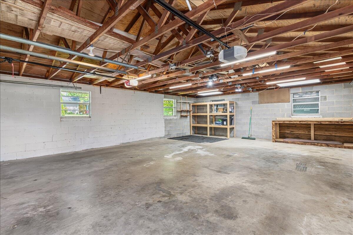 917 Central Avenue Athens TN 37303